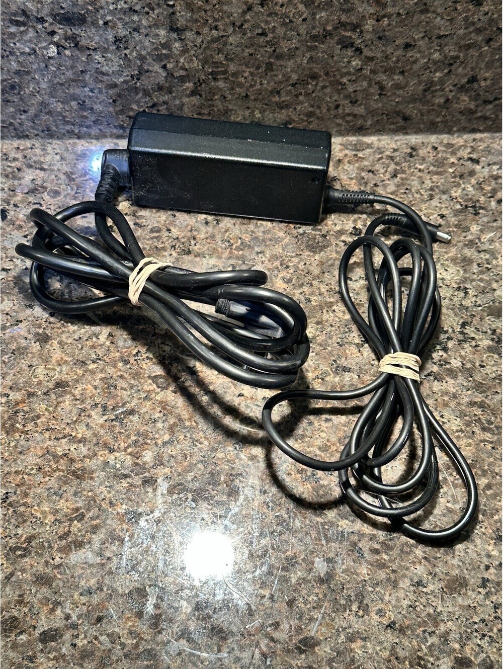 Genuine Dell 65W AC Adapter Charger 19.5V 3.34A DA65NM191 OKPVMF Power Cord